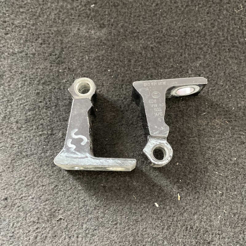 Balamale usa stanga spate / Volkswagen Passat B8 2016 / Caroserie, oglinzi si faruri