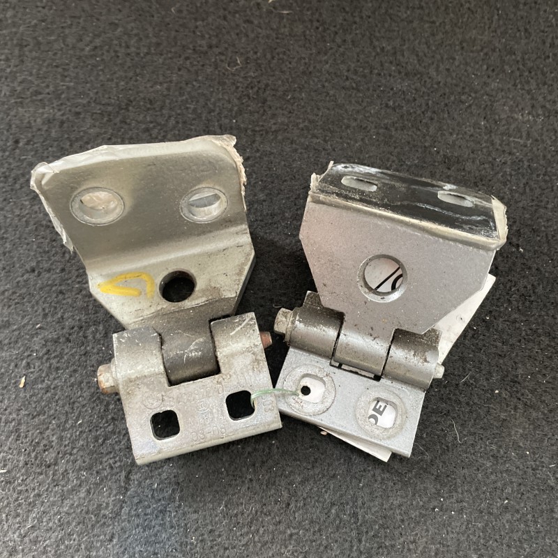 Balamale usa dreapta fata / BMW X3 E83 LCI 2010 / Caroserie, oglinzi si faruri