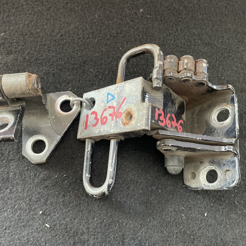 Balamale usa dreapta fata / Volkswagen Passat B7 2011 / Caroserie, oglinzi si faruri