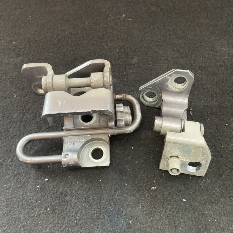 Balamale usa stanga spate / Volkswagen Golf Plus MK6 2011 / Caroserie, oglinzi si faruri