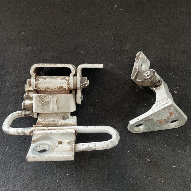 Balamale usa dreapta fata / Volkswagen Passat B6 2010 / Caroserie, oglinzi si faruri