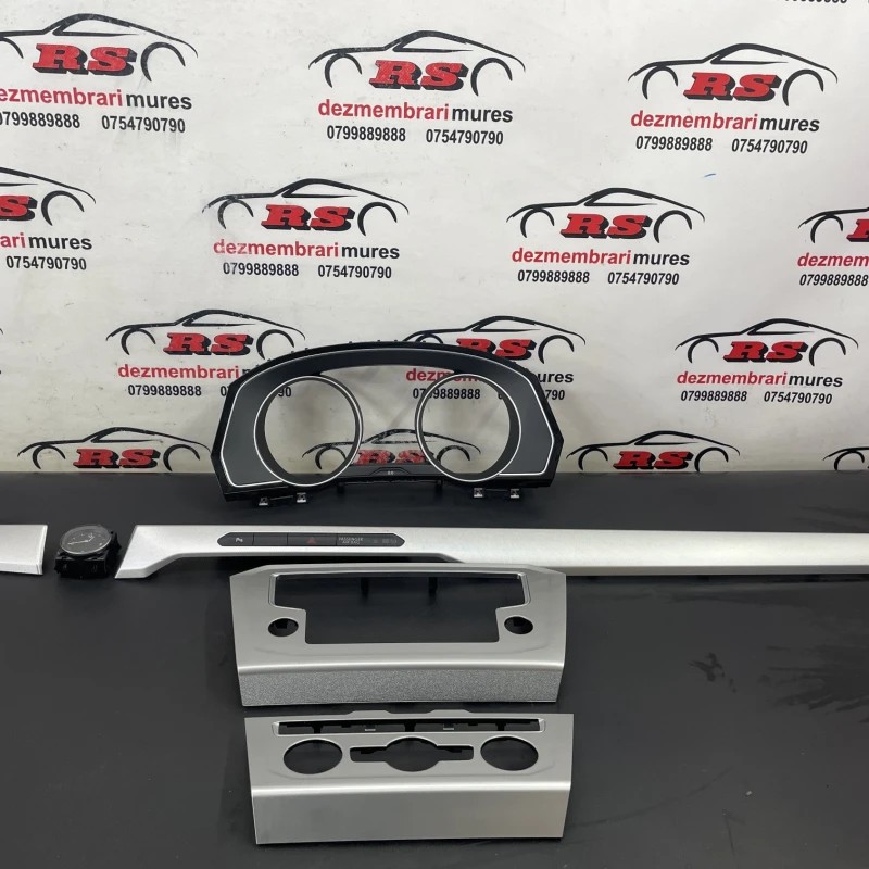 Set trim bord / Volkswagen Passat B8 2016 / Interior