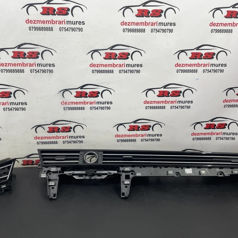 Grila aer bord / Volkswagen Passat B8 2016 / Interior