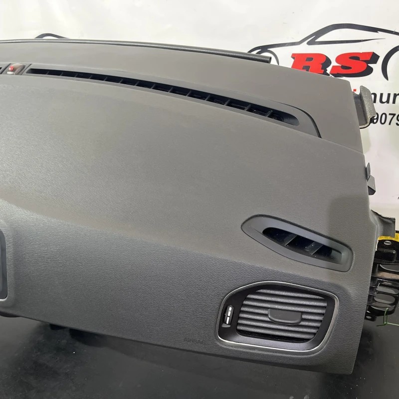 Plansa bord / Volvo V60 V60 2014 / Interior