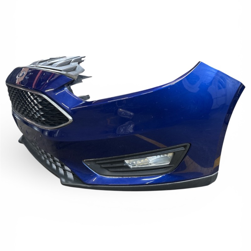 Bara fata / Ford Focus MK3 2015 / Caroserie, oglinzi si faruri