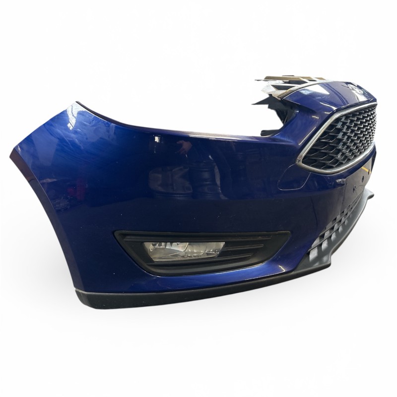 Bara fata / Ford Focus MK3 2015 / Caroserie, oglinzi si faruri