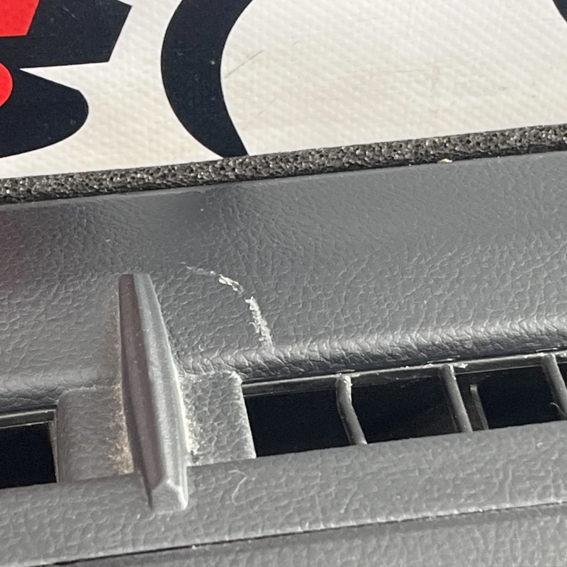 Plansa bord / Toyota Auris E180 2014 / Interior