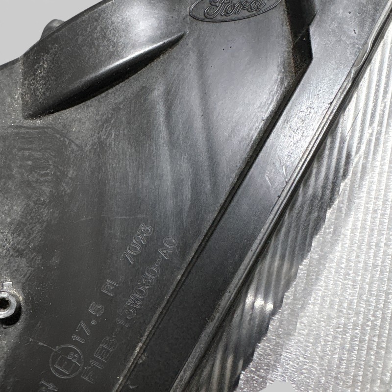 Far stanga / Ford Focus MK3 2015 / Caroserie, oglinzi si faruri