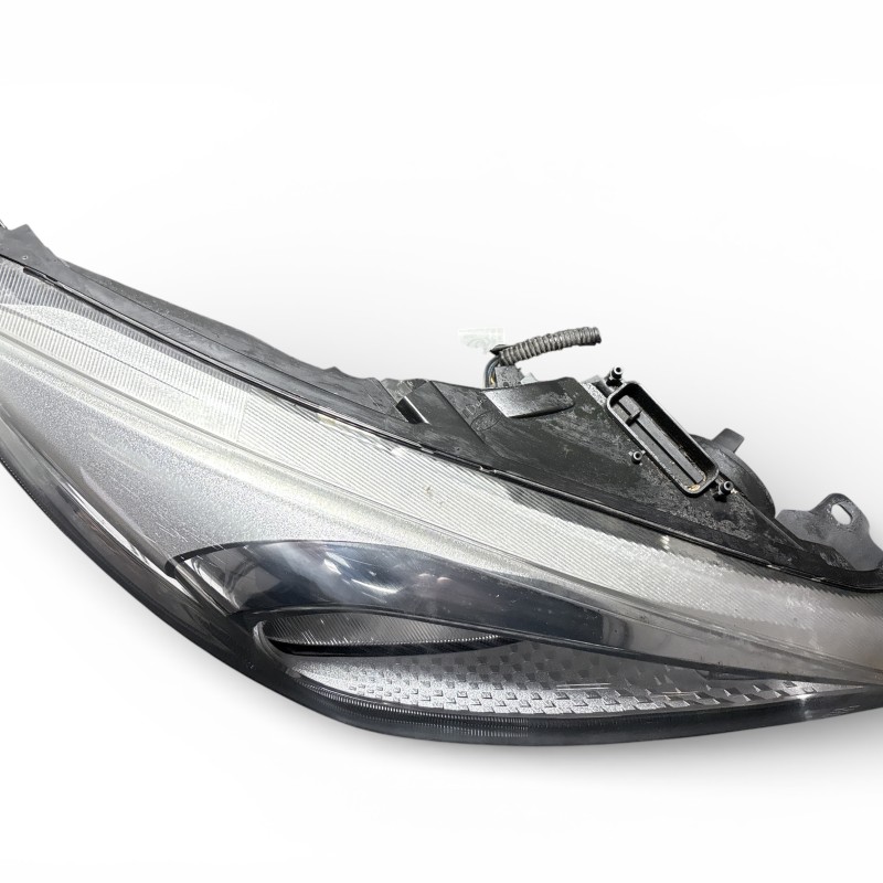 Far dreapta / Ford Focus MK3 2015 / Caroserie, oglinzi si faruri