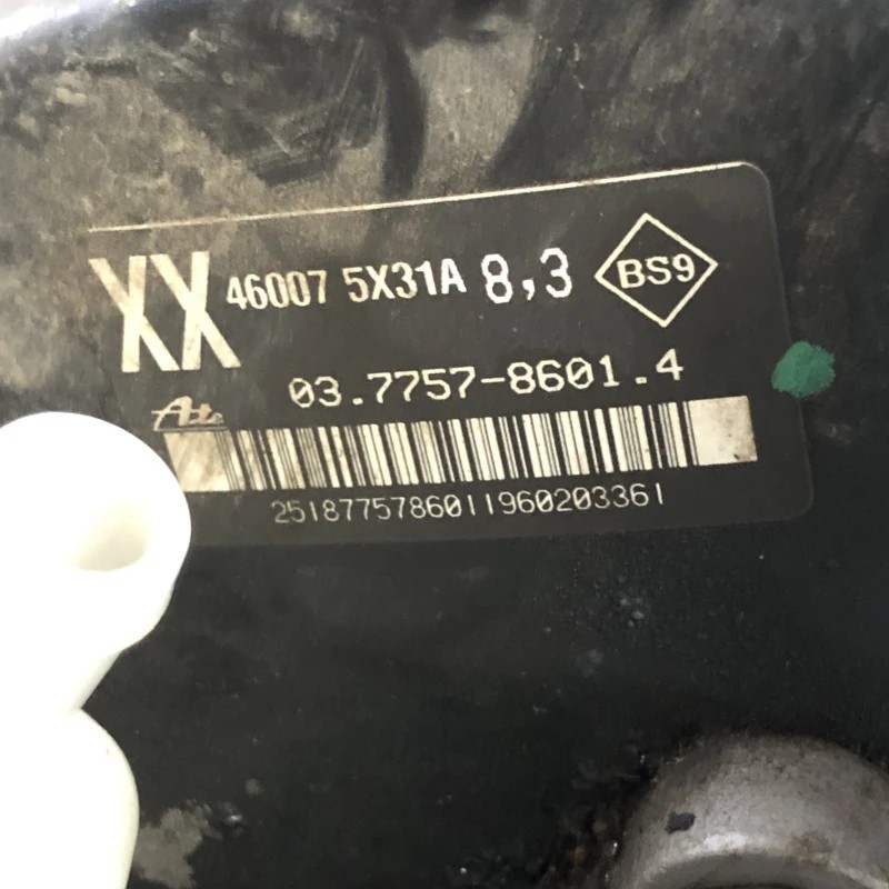 Tulumba frana / Nissan Navara D40 2009 / Frane