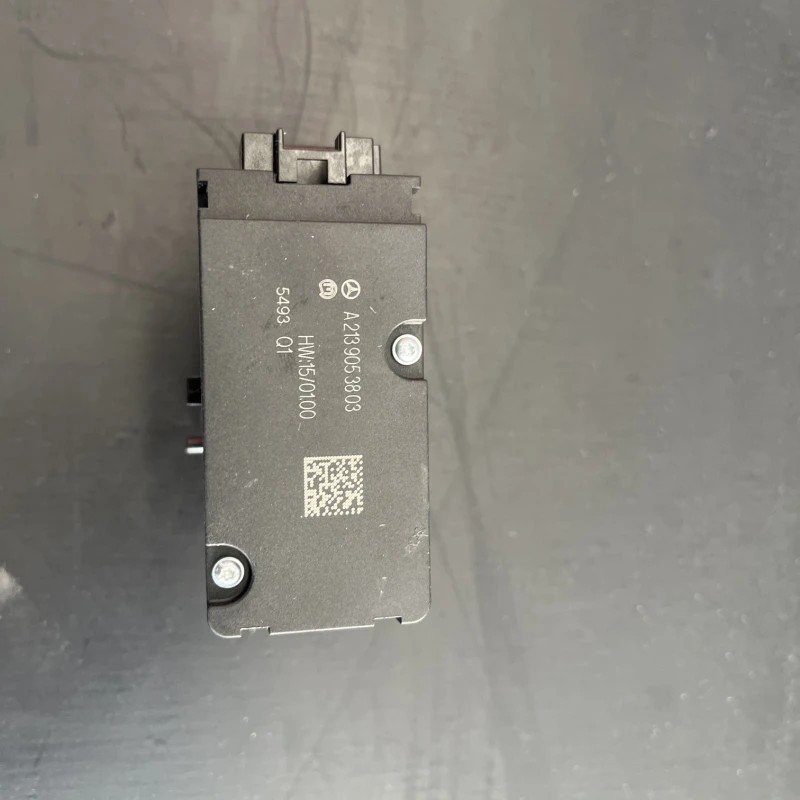 Buton frana de mana / Mercedes-Benz E Class W213 2016 / Interior