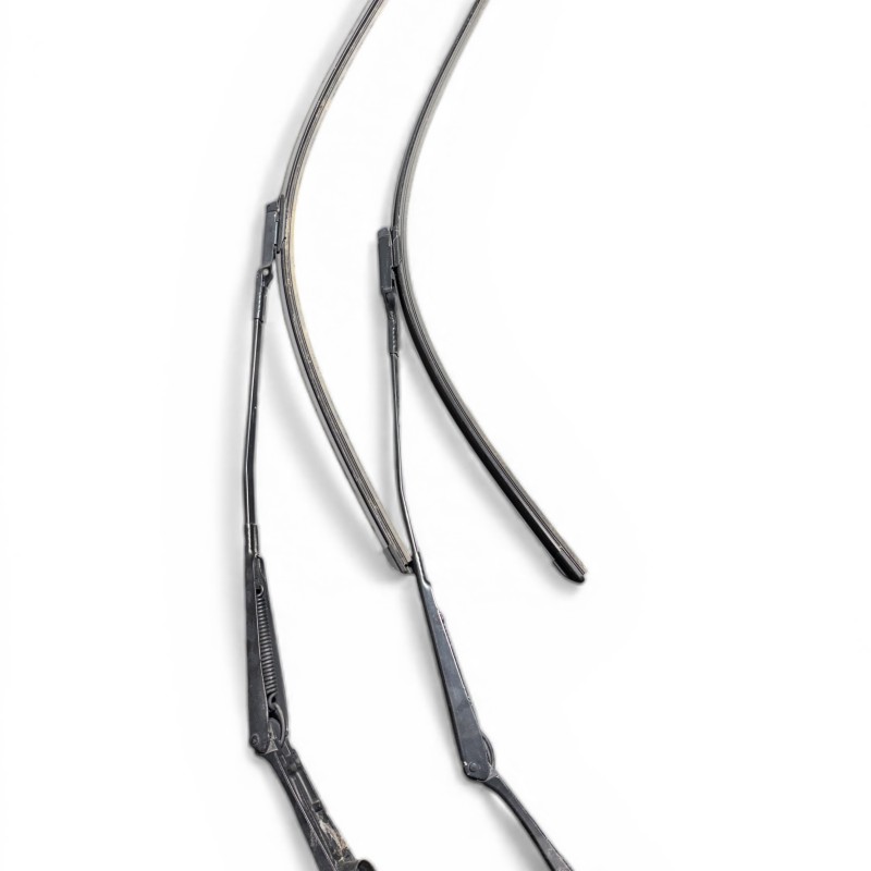 Brate stergatoare fata Ford Focus MK3 2015