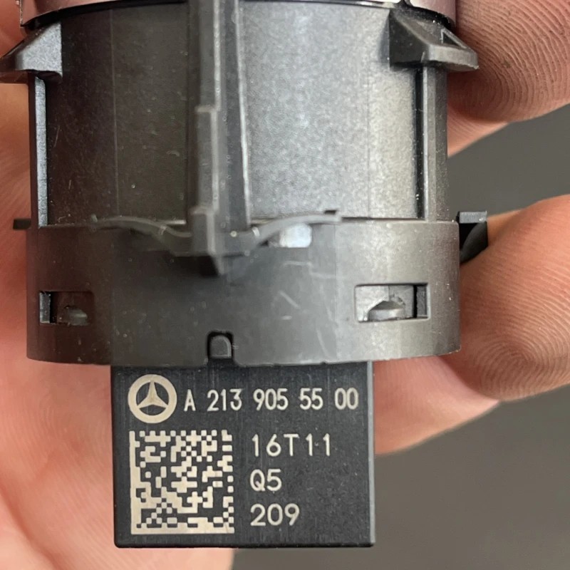 Buton start stop / Mercedes-Benz E Class W213 2016 / Interior