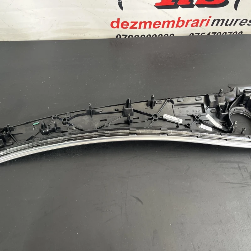 Ornament trim bord / Mercedes-Benz E Class W213 2016 / Interior