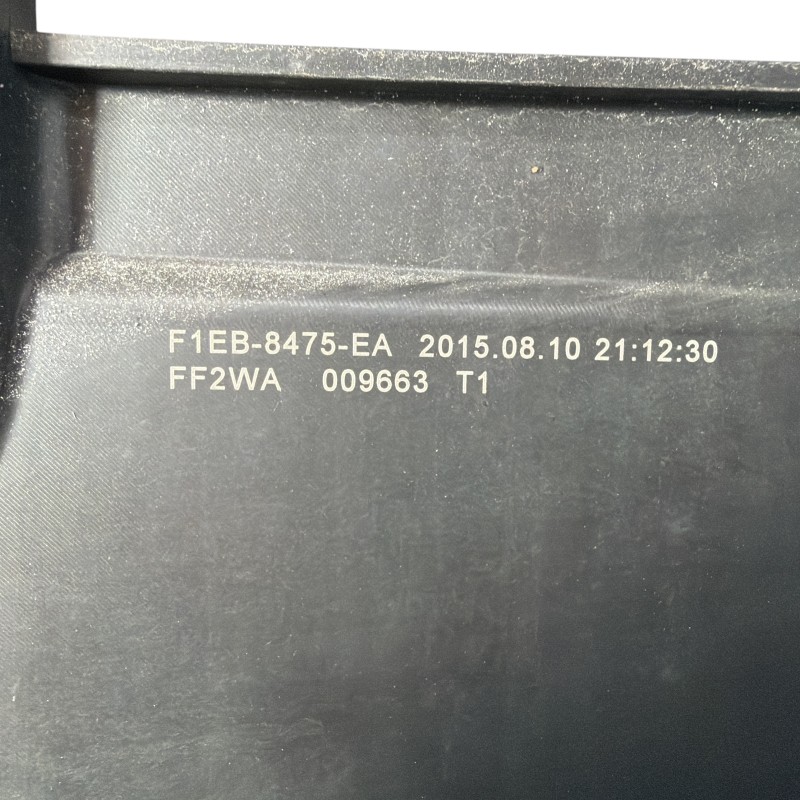 Deflector aer radiator / Ford Focus MK3 2015 / Caroserie, oglinzi si faruri