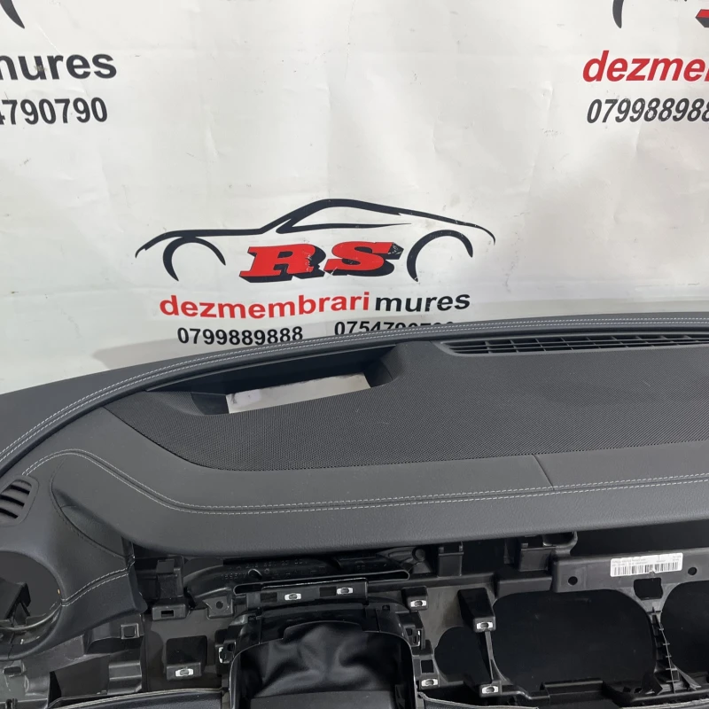 Plansa bord / Mercedes-Benz E Class W213 2016 / Interior