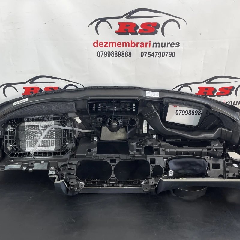 Plansa bord / Mercedes-Benz E Class W213 2016 / Interior