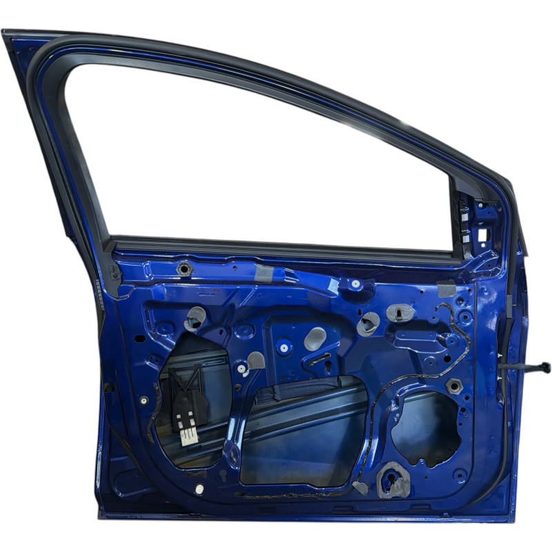 Usa stanga fata / Ford Focus MK3 2015 / Caroserie, oglinzi si faruri