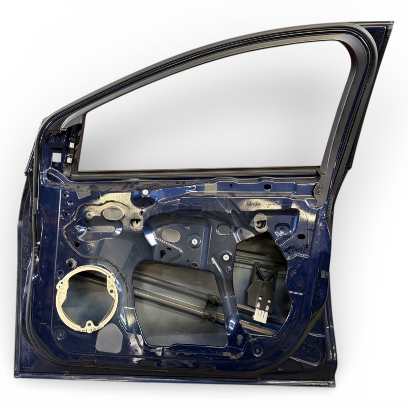 Usa dreapta fata / Ford Focus MK3 2015 / Caroserie, oglinzi si faruri