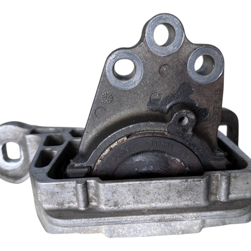 Suport motor / Ford Focus MK3 2015 / Motor, racire si evacuare