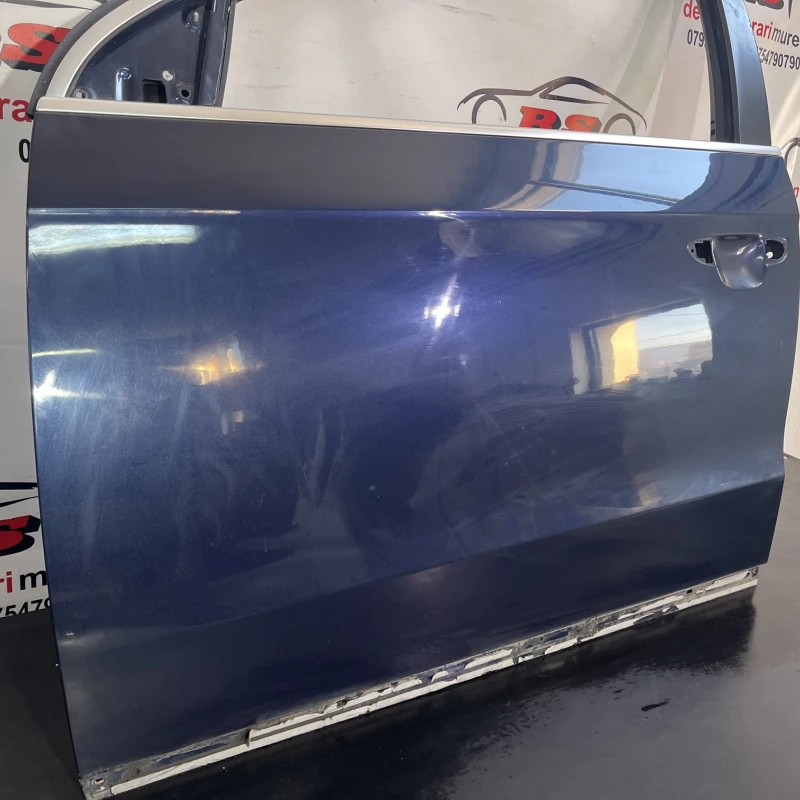 Usa stanga fata / Volkswagen Passat B7 2014 / Caroserie, oglinzi si faruri