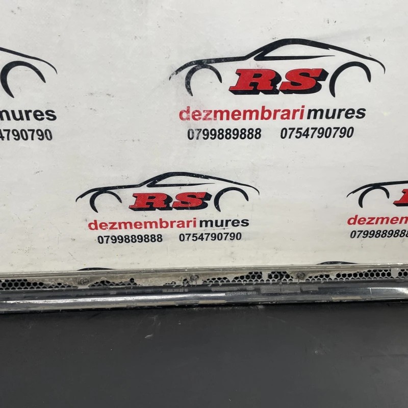Bandou usa stanga spate / Volkswagen Passat B7 2012 / Caroserie, oglinzi si faruri
