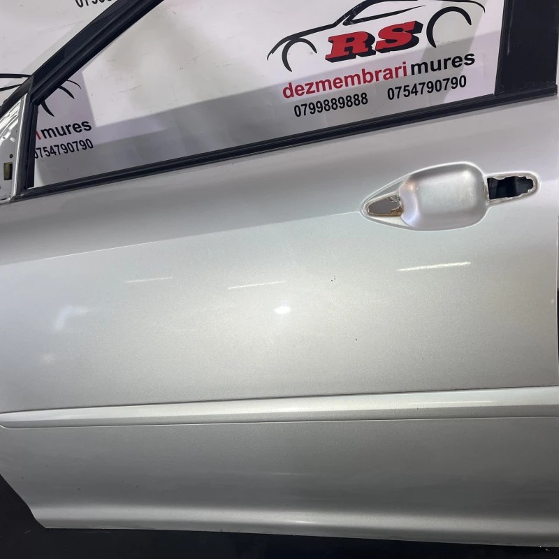 Usa stanga fata / Lexus RX 400h XU30 2007 / Caroserie, oglinzi si faruri