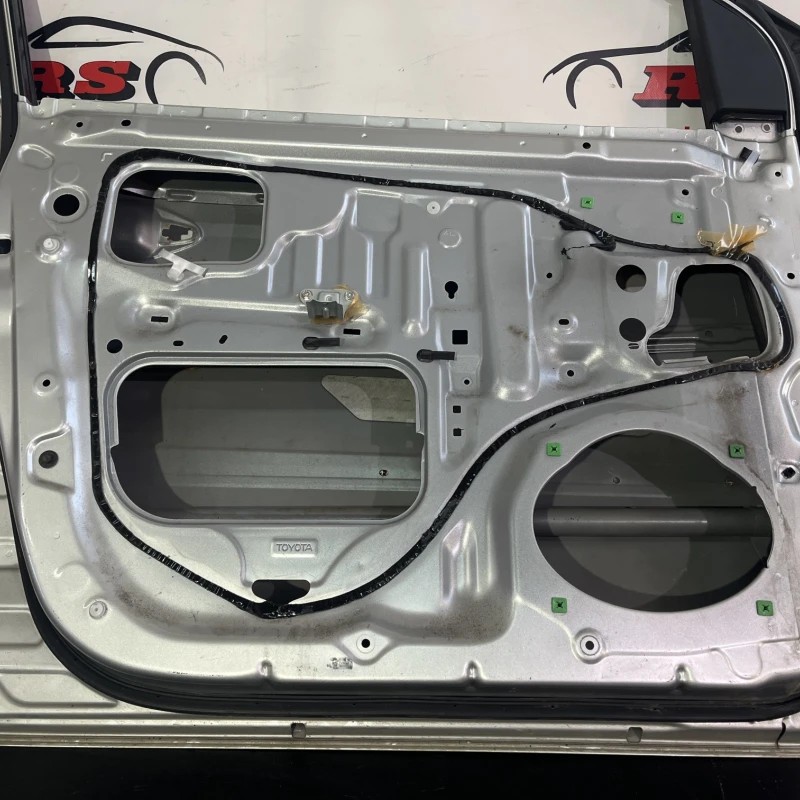 Usa stanga fata / Lexus RX 400h XU30 2007 / Caroserie, oglinzi si faruri