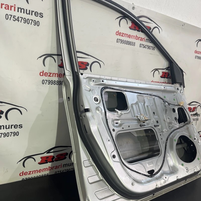 Usa stanga fata / Lexus RX 400h XU30 2007 / Caroserie, oglinzi si faruri