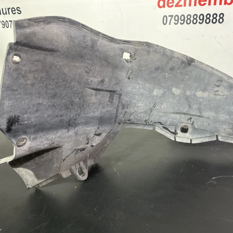 Carenaj dreapta fata mare / Mercedes-Benz SL R129 1992 / Caroserie, oglinzi si faruri