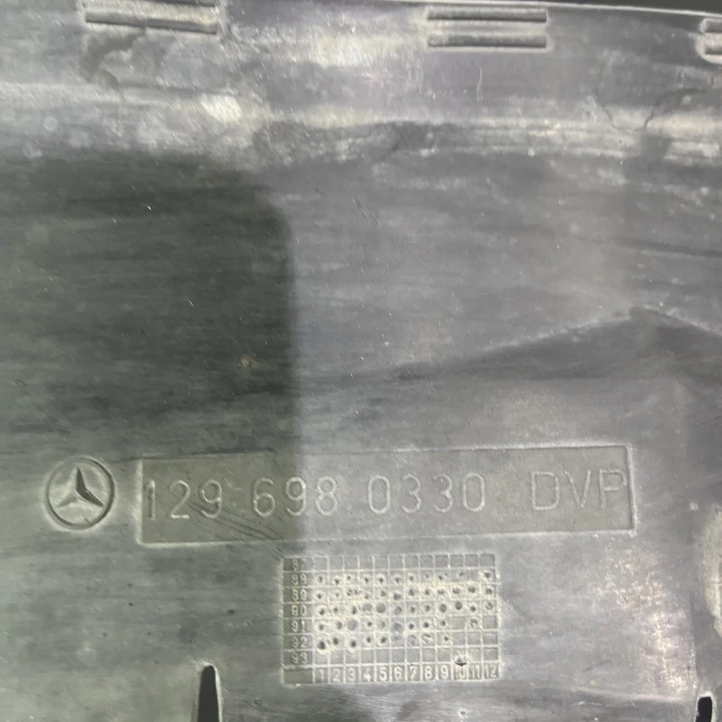 Carenaj stanga fata mare / Mercedes-Benz SL R129 1993 / Caroserie, oglinzi si faruri