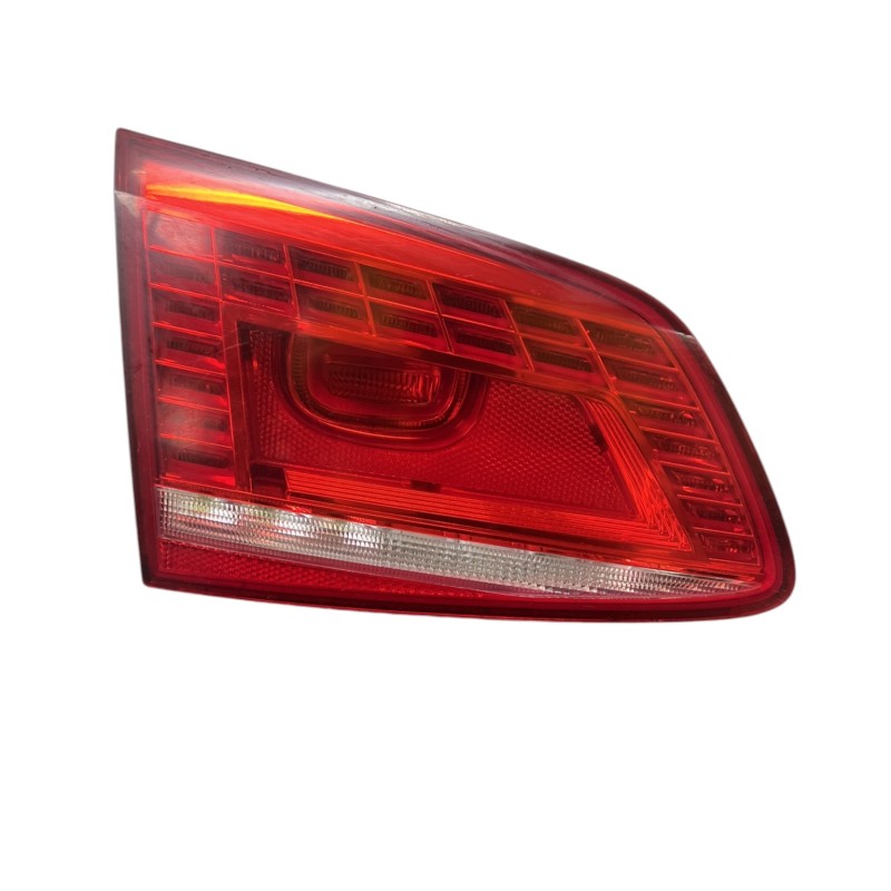Stop dreapta caroserie / Volkswagen Passat B7 2014 / Caroserie, oglinzi si faruri