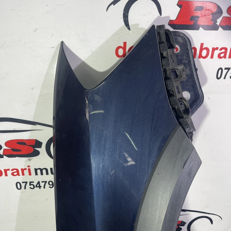 Aripa dreapta fata / Volkswagen Passat B7 2014 / Caroserie, oglinzi si faruri