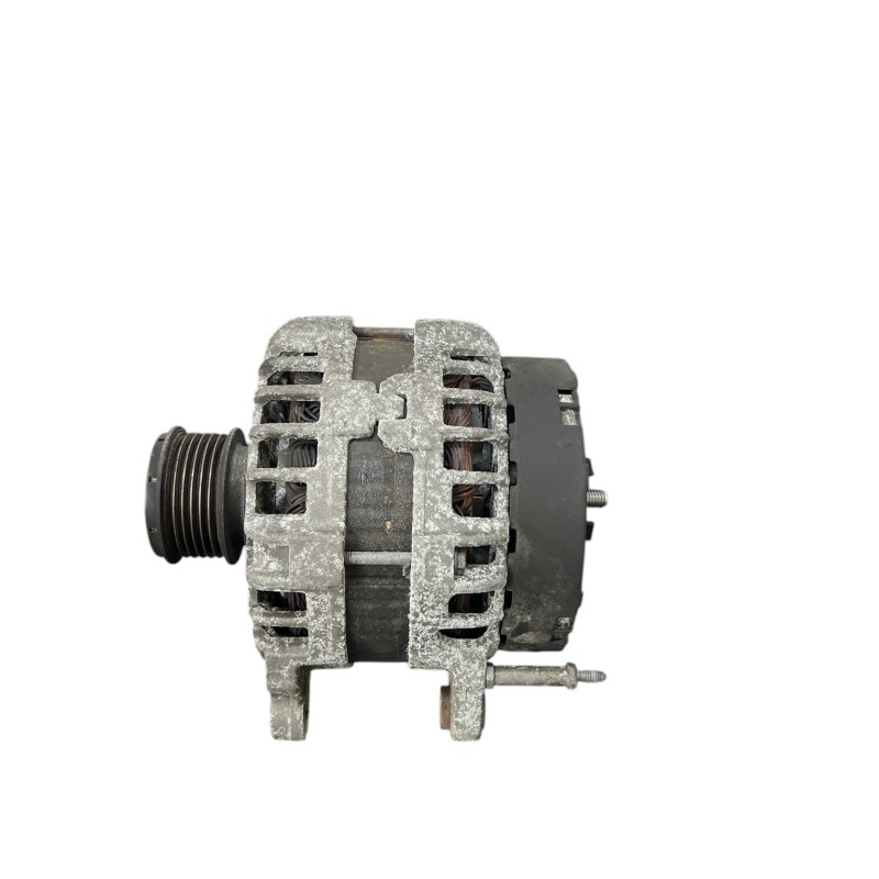 Alternator / Volkswagen Passat B7 2014 / Motor, racire si evacuare