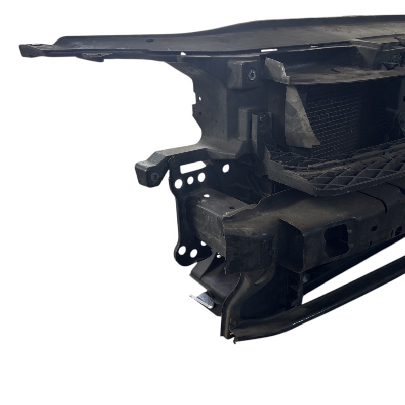 Trager complet / Volkswagen Passat B7 2013 / Caroserie, oglinzi si faruri
