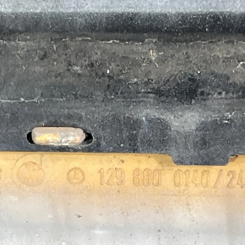 Bara spate / Mercedes-Benz SL R129 1993 / Caroserie, oglinzi si faruri