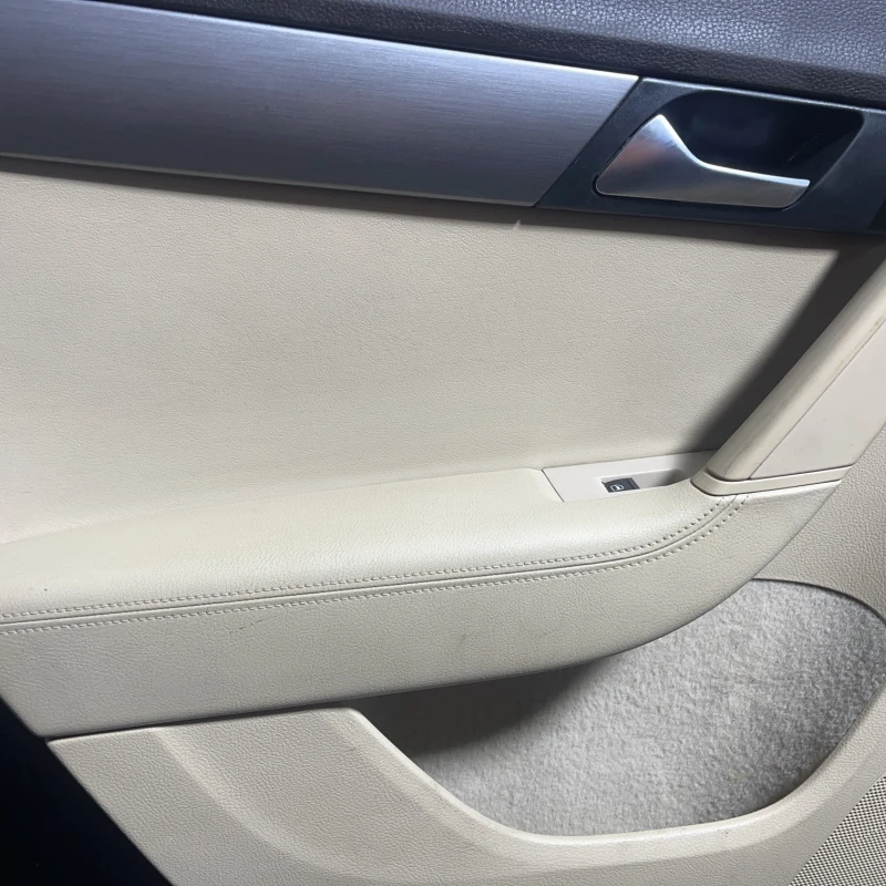 Panou tapiterie usa stanga spate / Volkswagen Passat B7 2012 / Interior