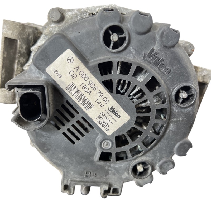 Alternator / Mercedes-Benz C Class W204 2012 / Motor, racire si evacuare