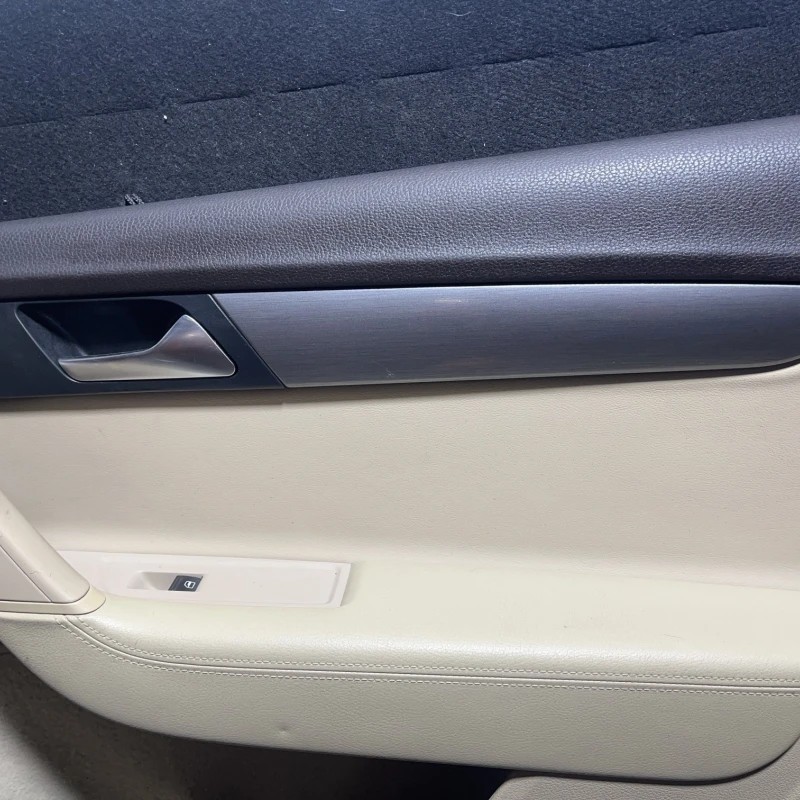 Panou tapiterie usa dreapta fata / Volkswagen Passat B7 2012 / Interior