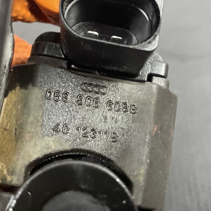 Electrovalva / Audi A4 B8 2017 / Motor, racire si evacuare