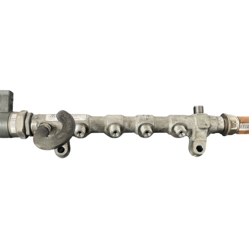Rampa injectoare cu senzor / Audi Q5 8R 2013 / Motor, racire si evacuare