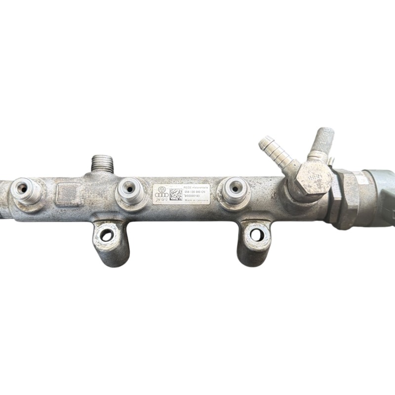 Rampa injectoare cu senzor / Audi A6 Allroad C7 2013 / Motor, racire si evacuare