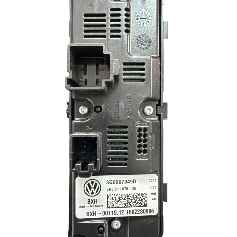 Panou climatronic spate / Volkswagen Passat B8 2017 / Climatizare
