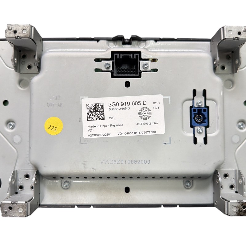 Display navigatie ecran / Volkswagen Passat B8 2017 / Audio si electronice