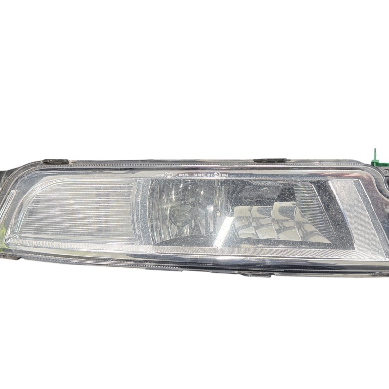 Proiector dreapta / Volkswagen Passat B8 2017 / Caroserie, oglinzi si faruri