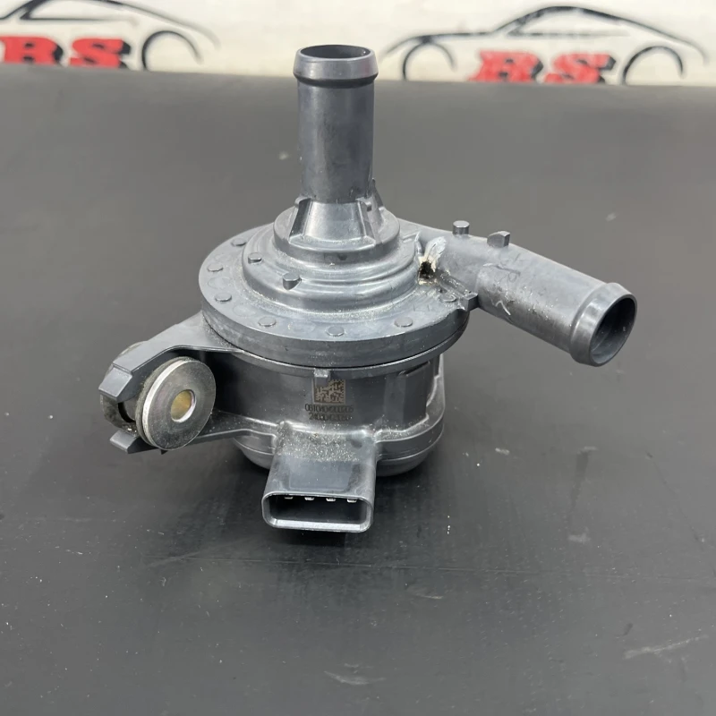 Pompa auxiliara recirculare apa / Toyota Rav4 XA40 2024 / Motor, racire si evacuare