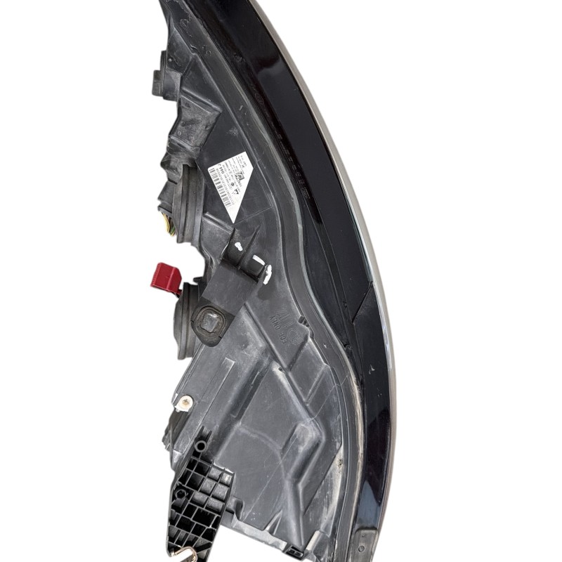 Far dreapta xenon / Audi A6 Allroad C7 2013 / Caroserie, oglinzi si faruri