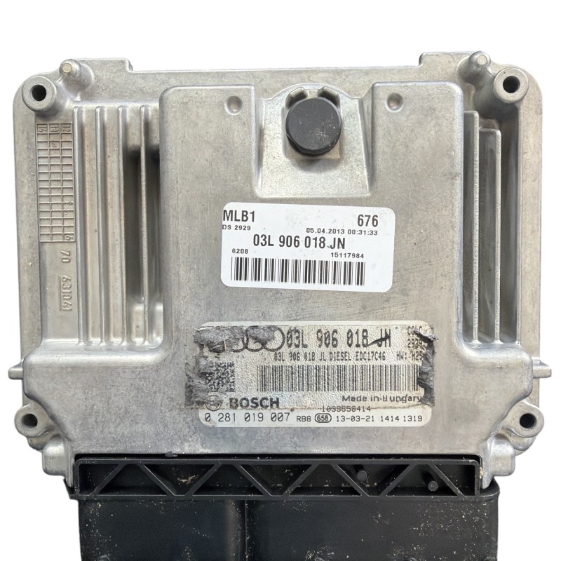Calculator motor ecu / Audi Q5 8R 2013 / Audio si electronice