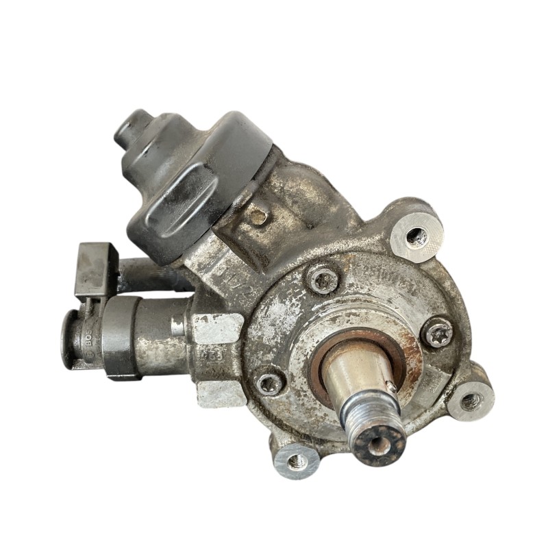 Pompa de injectie inalte / Volkswagen Passat B8 2017 / Motor, racire si evacuare