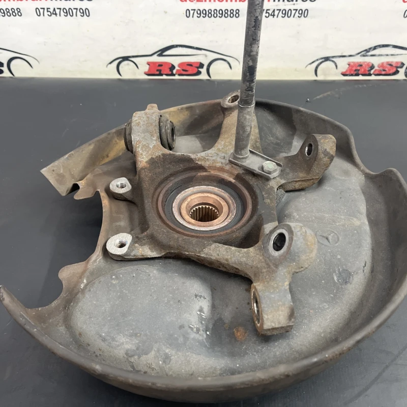 Fuzeta dreapta spate / Mercedes-Benz SL R129 1992 / Directie si suspensie